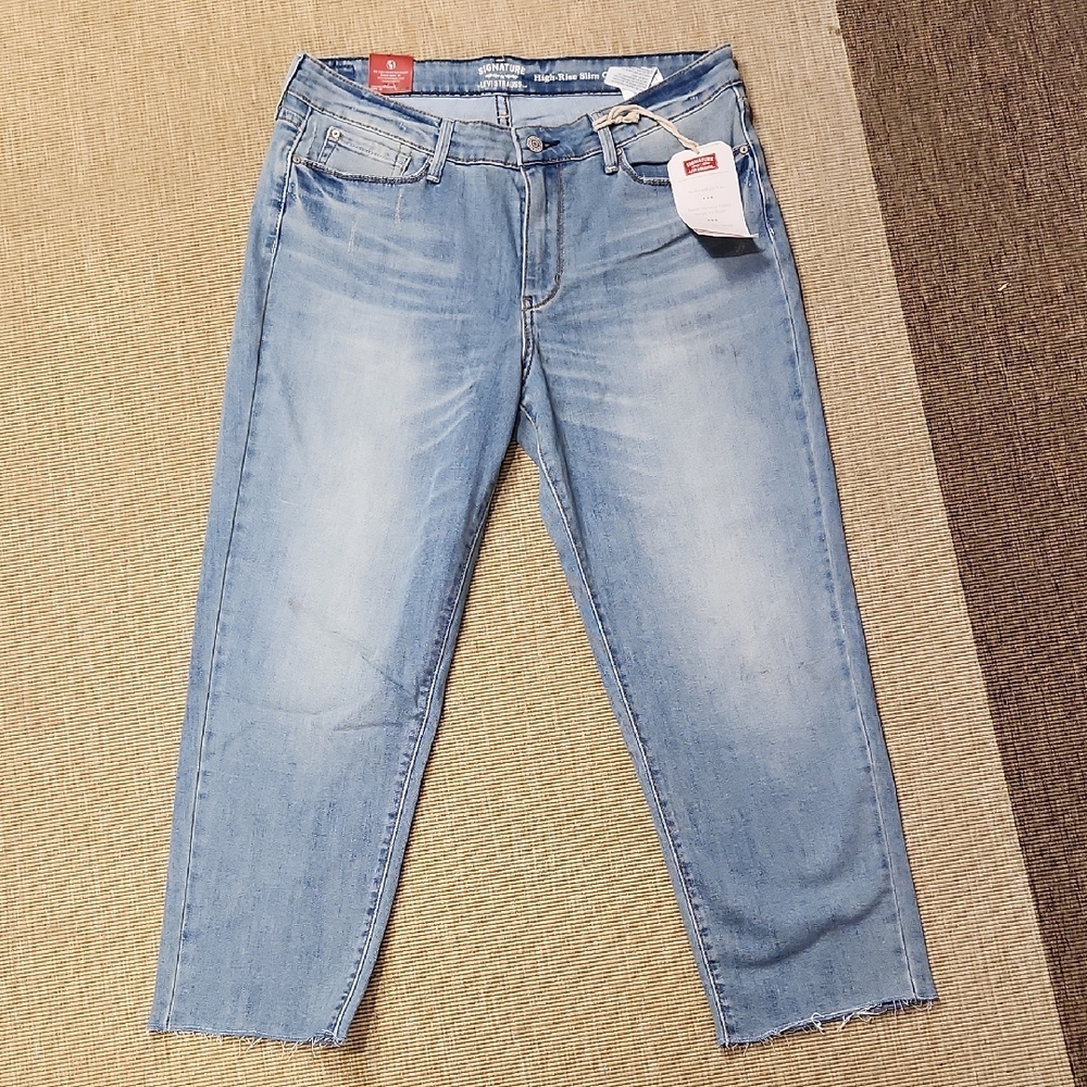 Levi's Signature High Rise Slim Crop 12 NWT